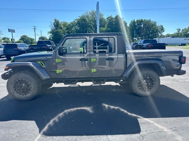 2022 Jeep Gladiator Altitude 4x4