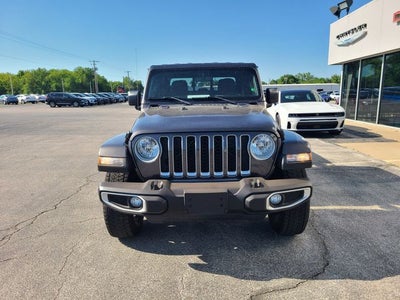 2023 Jeep Gladiator Overland