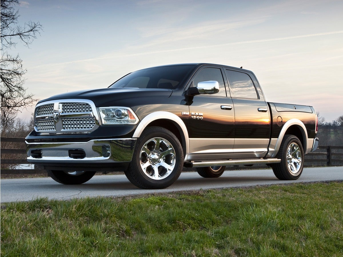 2019 RAM 1500 Classic SLT Crew Cab 4x4 6'4' Box
