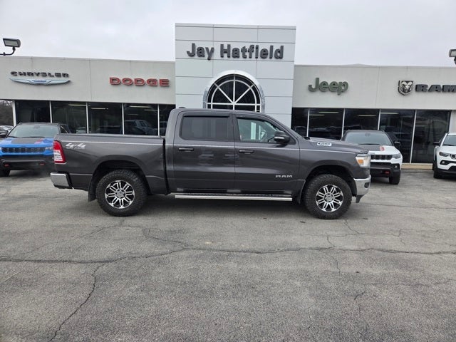2022 RAM 1500 Big Horn Crew Cab 4x4 5'7' Box