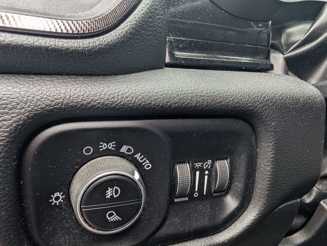 2025 RAM 1500 Rebel Crew Cab 4x4 5'7' Box