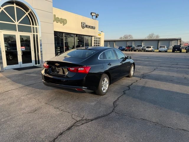 2024 Chevrolet Malibu FWD 1FL