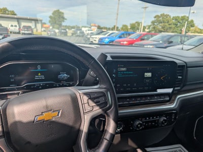 2023 Chevrolet Silverado 1500 4WD Crew Cab Standard Bed LT