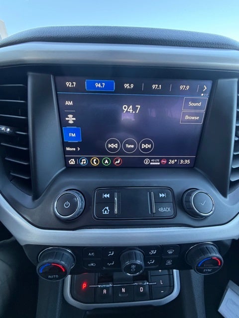 2023 GMC Acadia AWD SLT