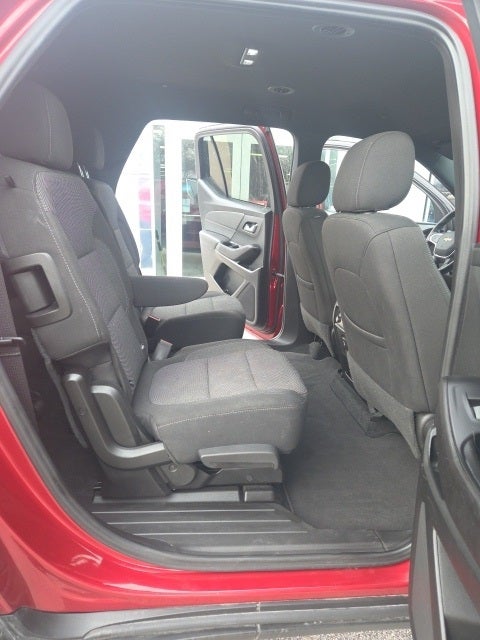 2023 Chevrolet Traverse AWD LT Cloth