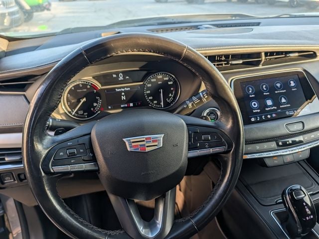 2023 Cadillac XT4 AWD Premium Luxury