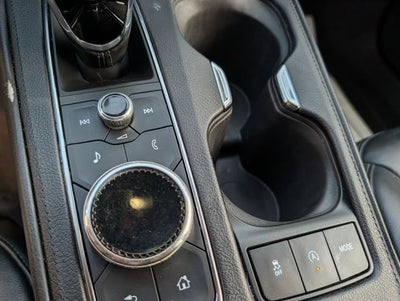2023 Cadillac XT4 AWD Premium Luxury