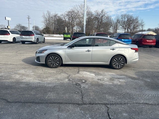 2024 Nissan Altima SV FWD