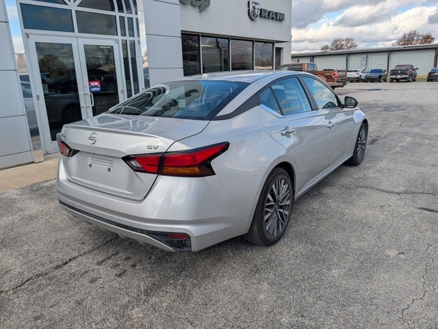 2024 Nissan Altima SV FWD