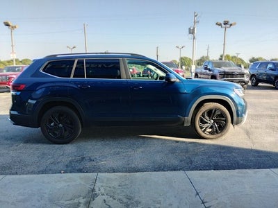 2022 Volkswagen Atlas 2.0T SE w/Technology
