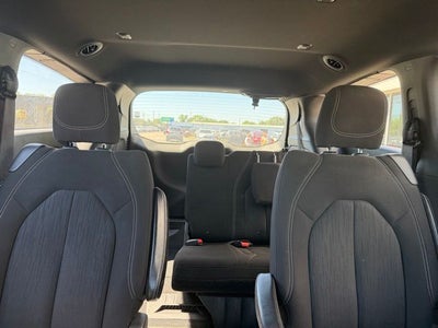 2020 Chrysler Pacifica Touring