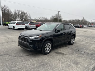 2024 Toyota RAV4 LE