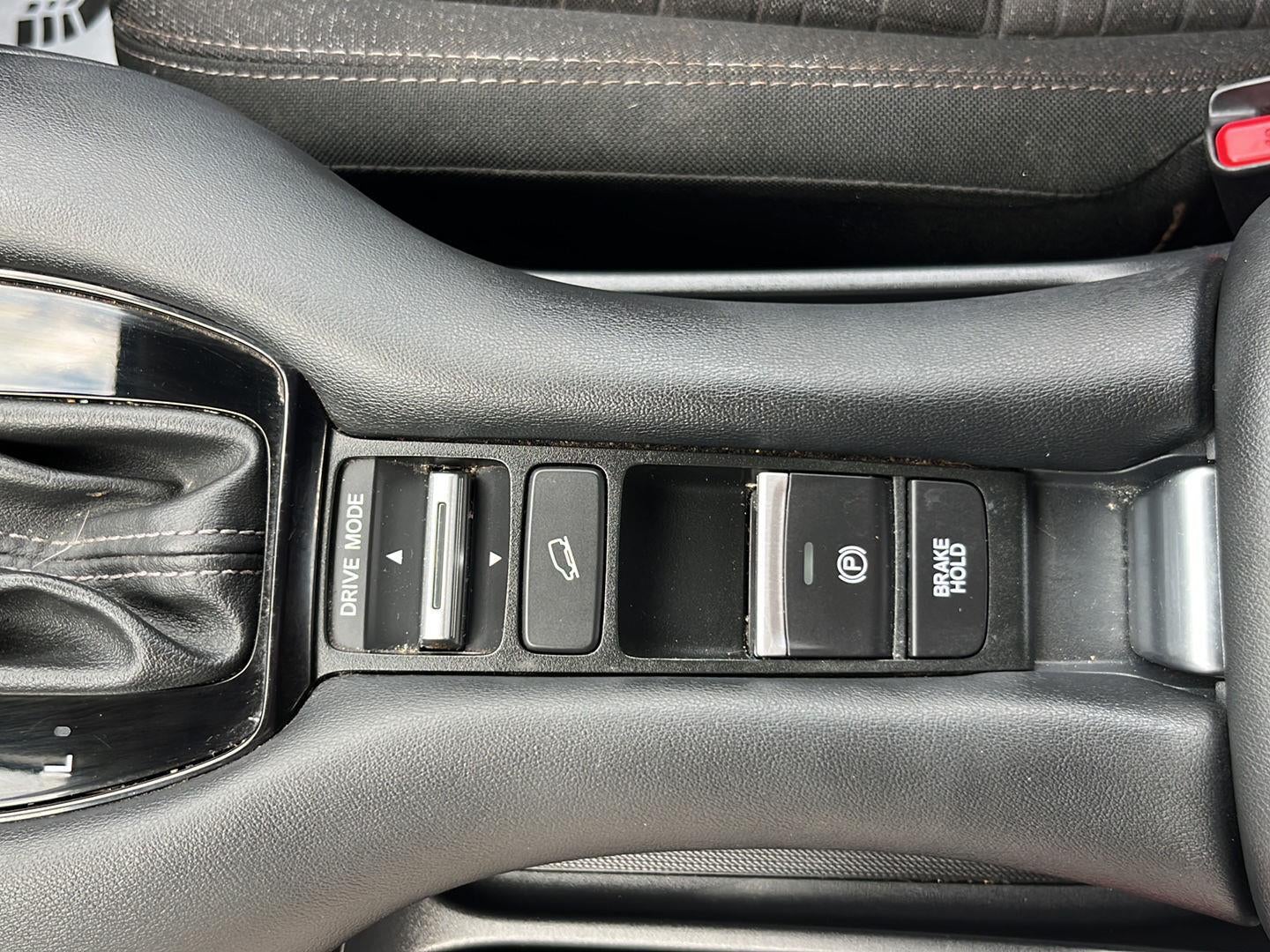 2025 Honda HR-V AWD LX