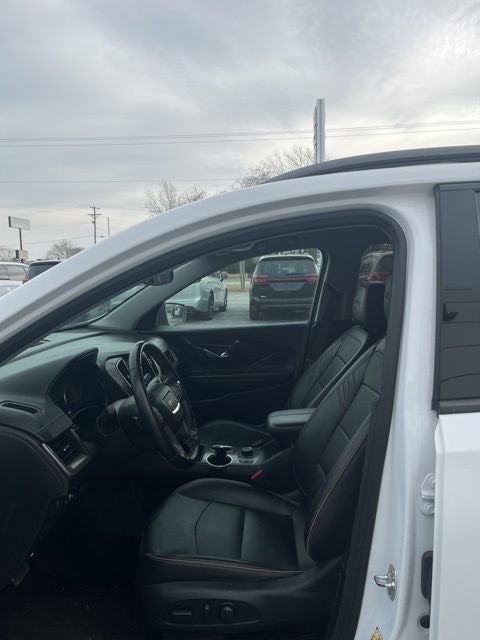 2024 GMC Terrain AWD AT4