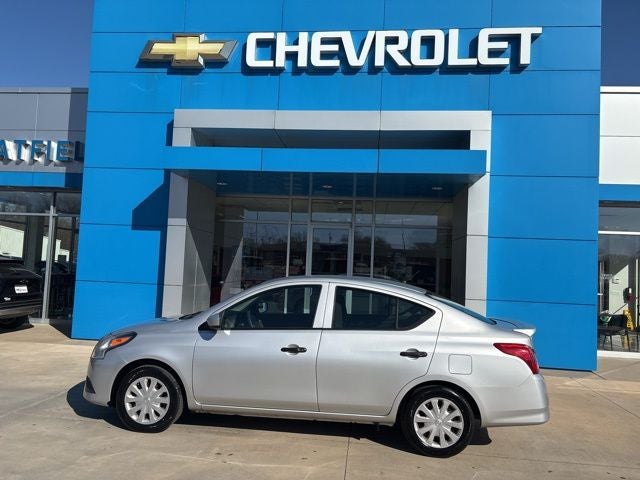 2016 Nissan Versa 1.6 S Plus