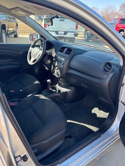2016 Nissan Versa 1.6 S Plus