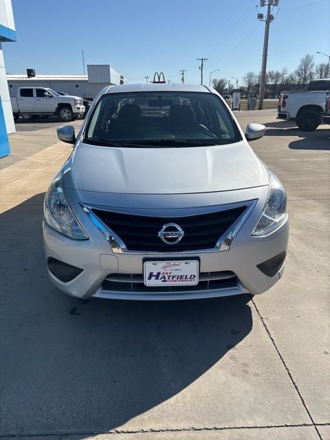2016 Nissan Versa 1.6 S Plus