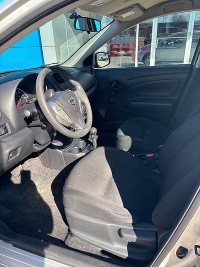 2016 Nissan Versa 1.6 S Plus