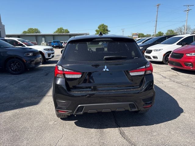 2025 Mitsubishi Outlander Sport Base