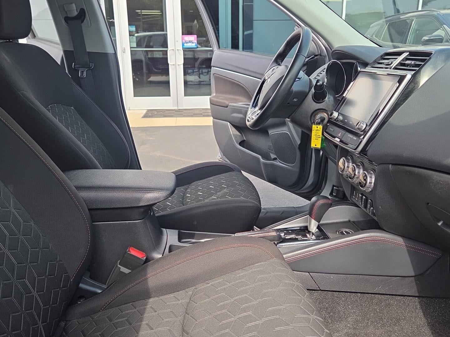 2024 Mitsubishi Outlander Sport 2.0 LE AWC