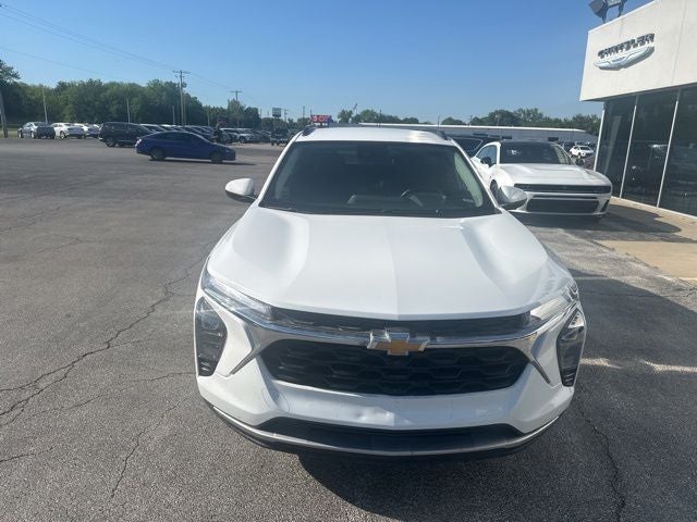 2025 Chevrolet Trax FWD LT