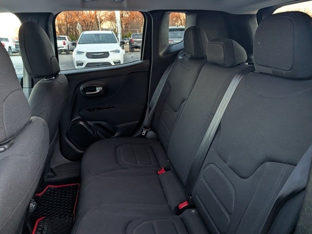 2021 Jeep Renegade Latitude FWD