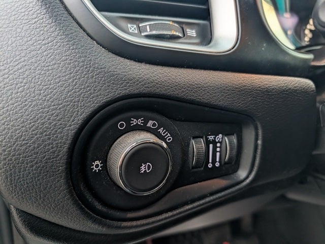 2021 Jeep Renegade Latitude FWD