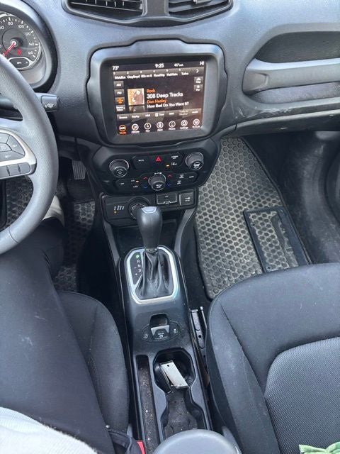 2023 Jeep Renegade Latitude 4x4