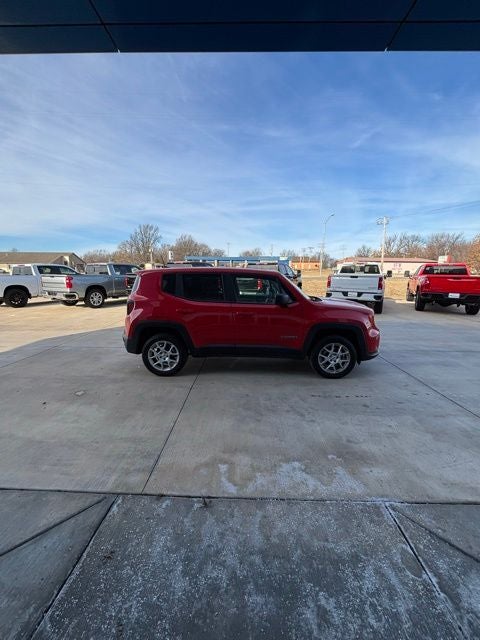 2023 Jeep Renegade Latitude 4x4